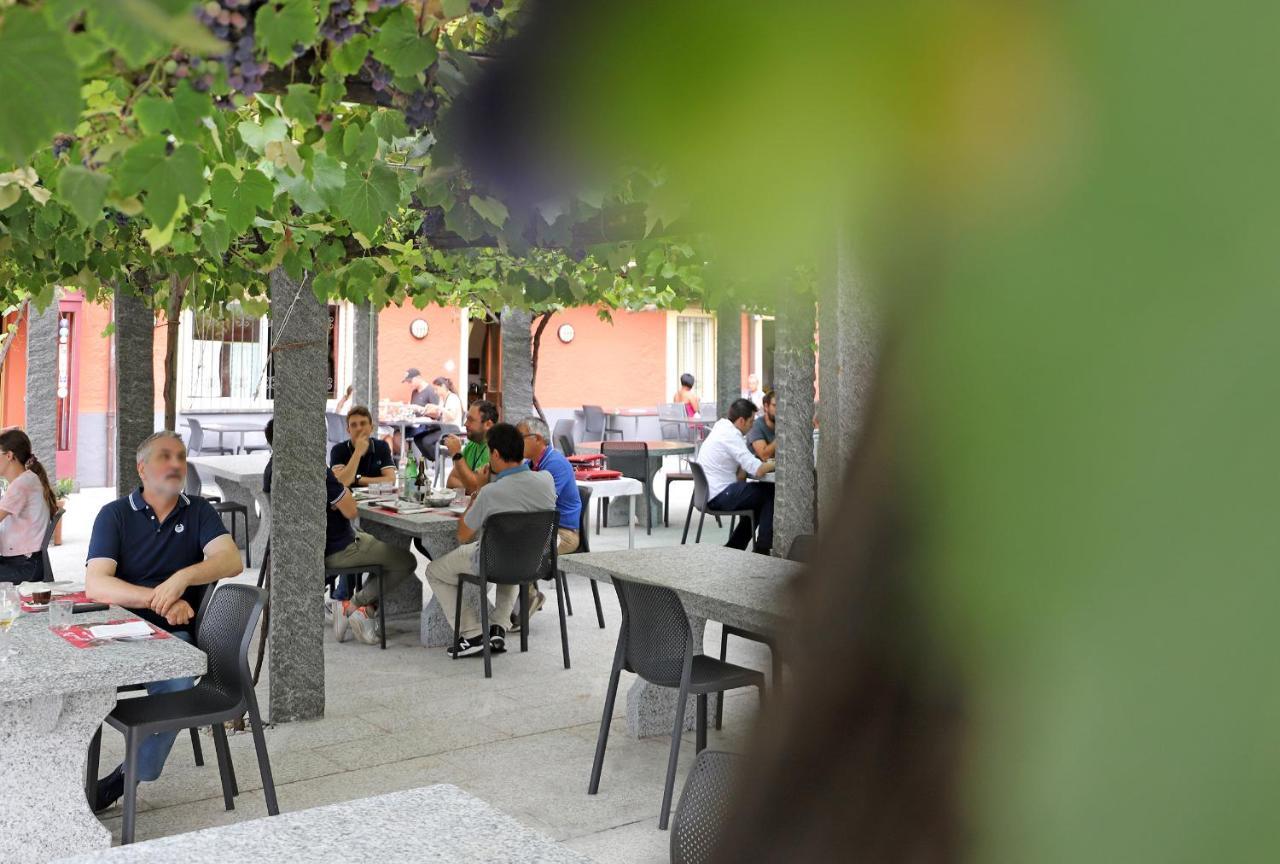 Hotel Ristorante Grotto Serta Lamone Exteriör bild