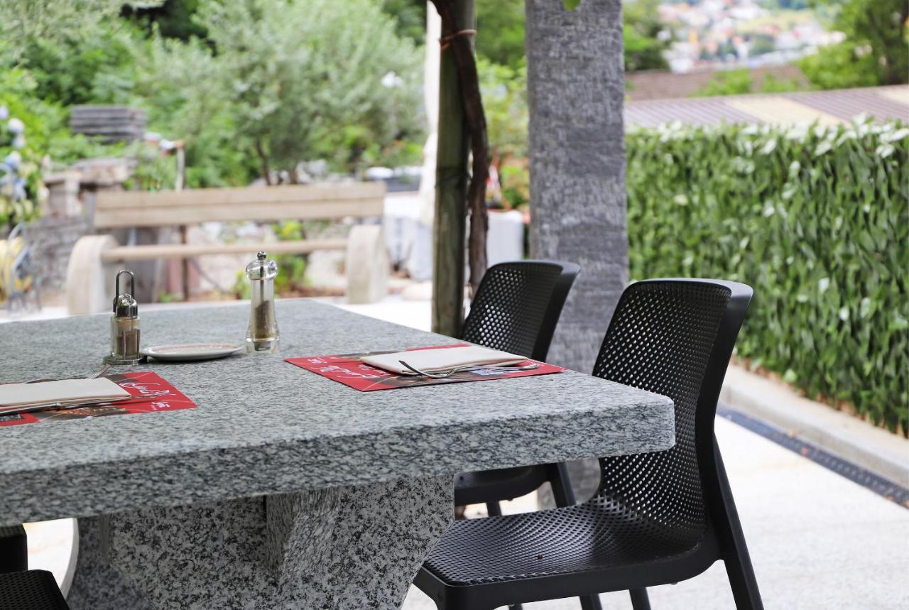 Hotel Ristorante Grotto Serta Lamone Exteriör bild