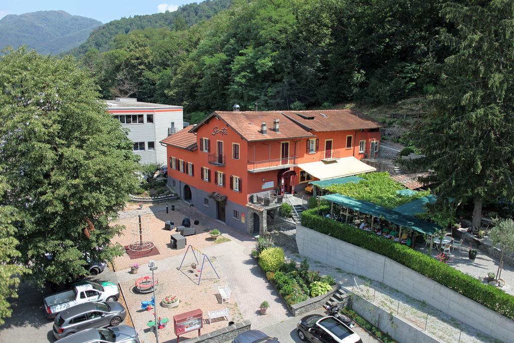 Hotel Ristorante Grotto Serta Lamone Exteriör bild